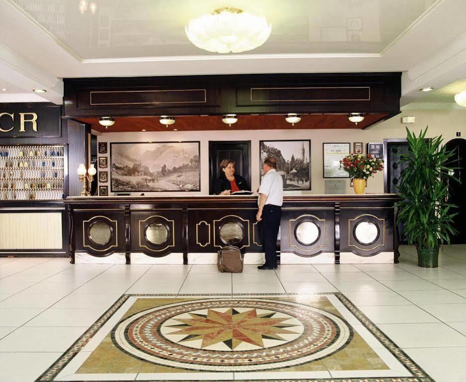 Hotel Christ Roi Lourdes